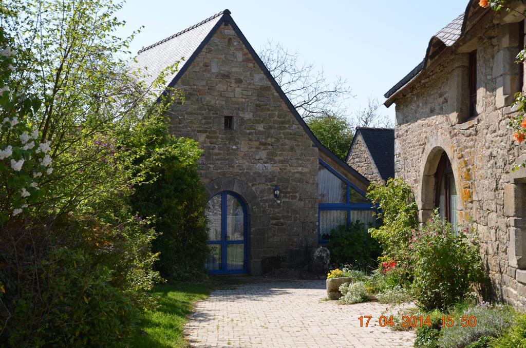 Bed and Breakfast A la Ferme de Kervihern à Locoal-Mendon Extérieur photo